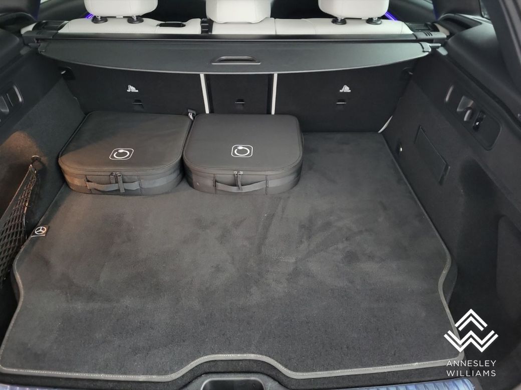 2023 Mercedes-Benz GLC Class