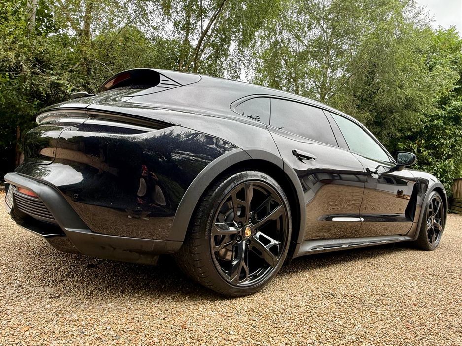 2022 Porsche Taycan
