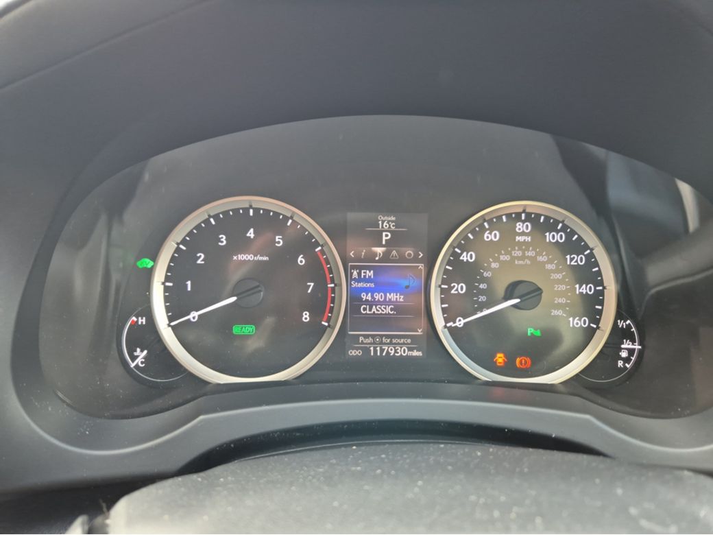 2015 Lexus IS 300h