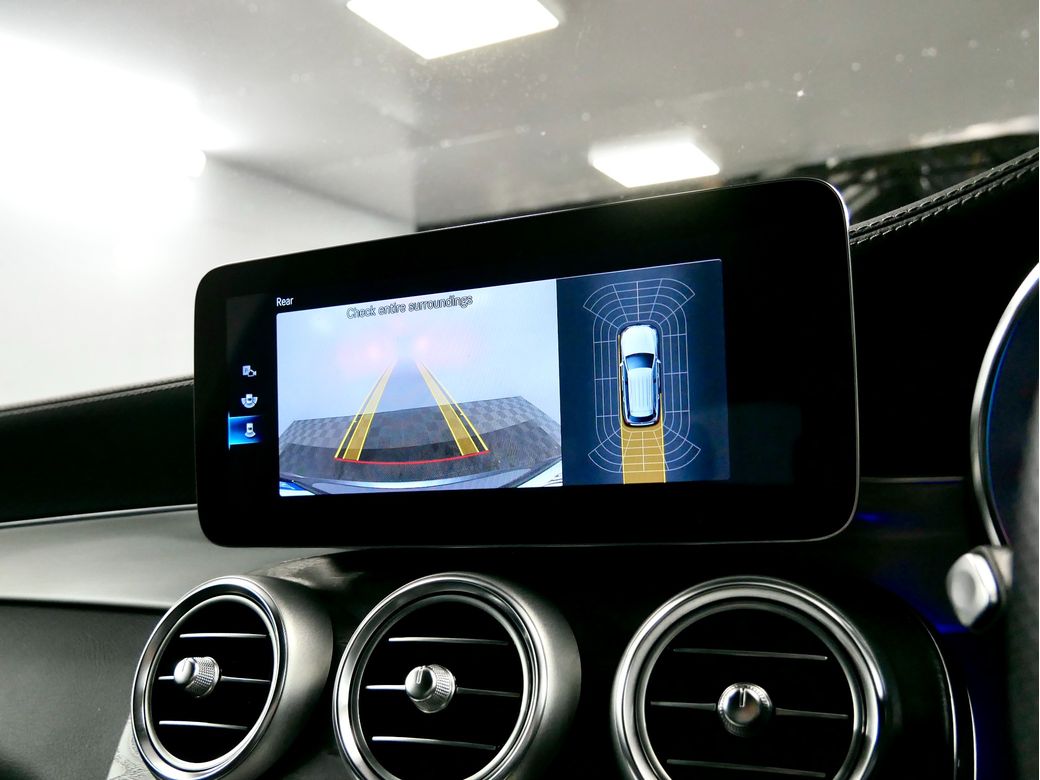 2023 Mercedes-Benz GLC Class