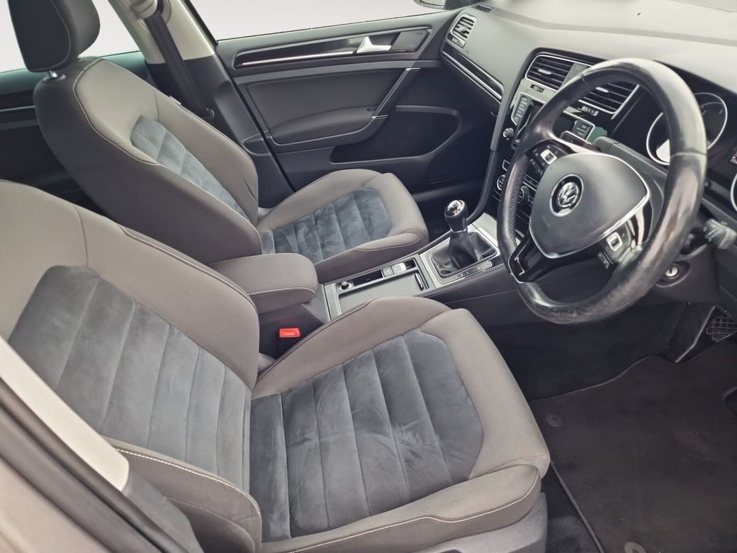 2015 Volkswagen Golf