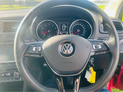 2017 Volkswagen Polo