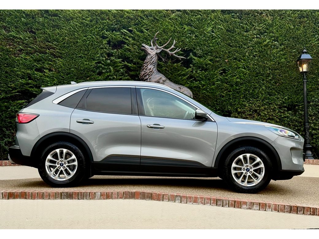 2022 Ford Kuga