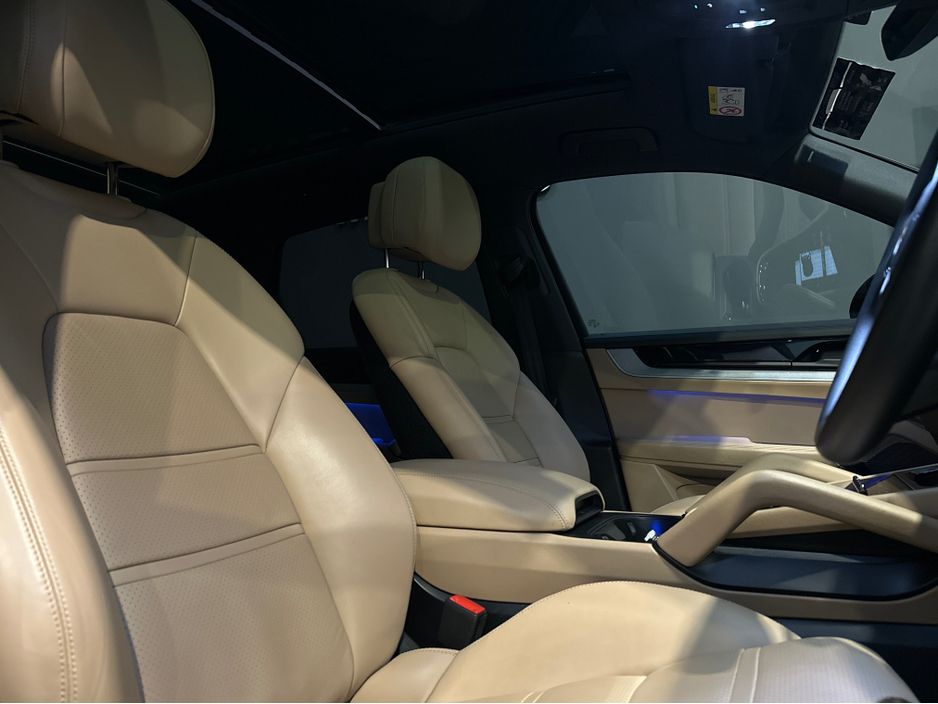 2024 Porsche Cayenne