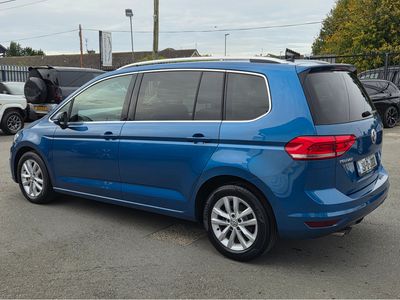 2019 Volkswagen Touran