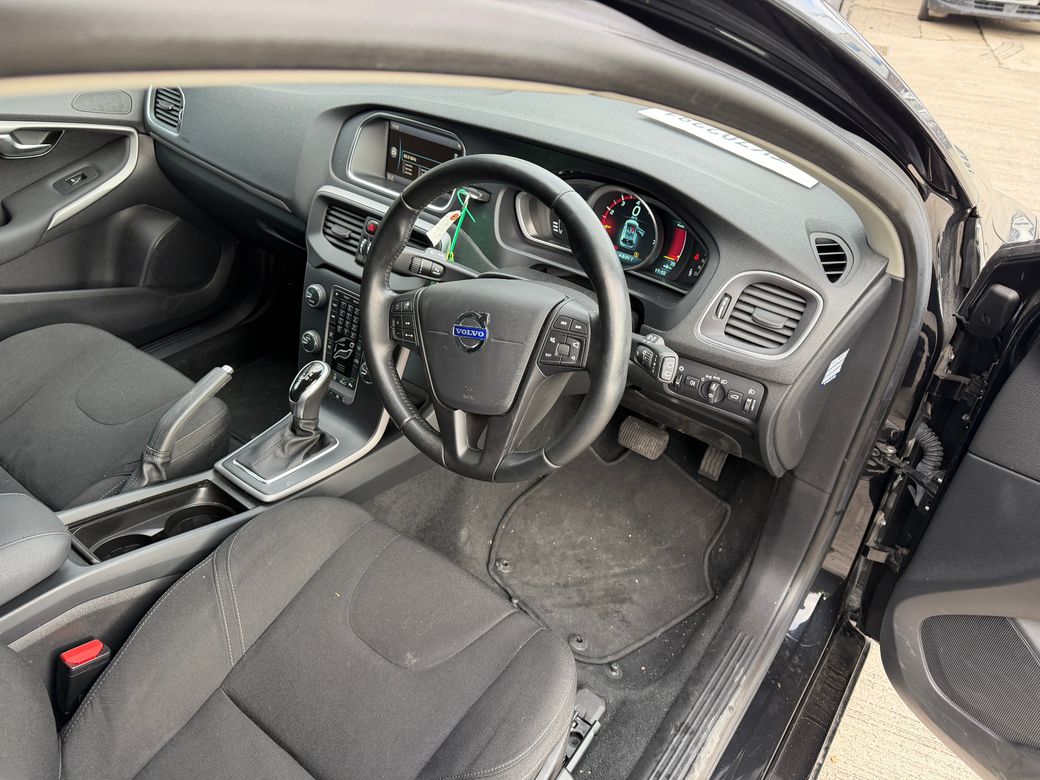2014 Volvo V40