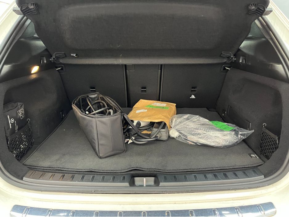 2022 Mercedes-Benz EQA