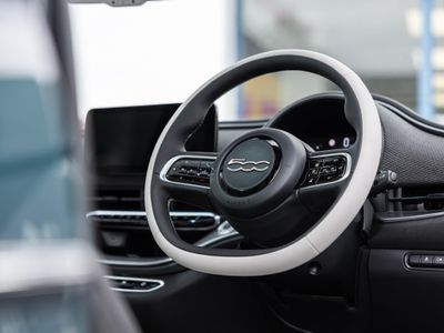 2025 Fiat 500