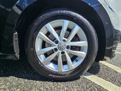 2016 Volkswagen Touran