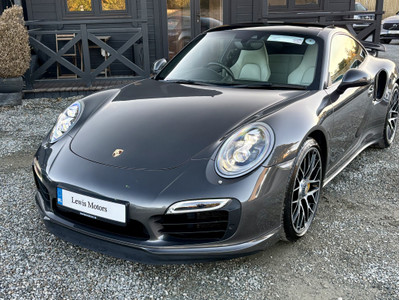 2015 Porsche 911