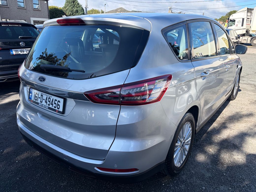 2016 Ford S-Max