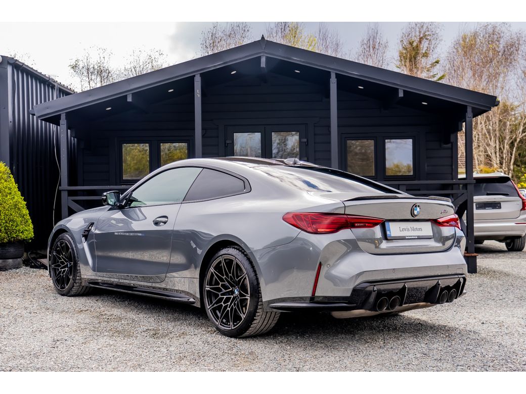 2024 BMW M4