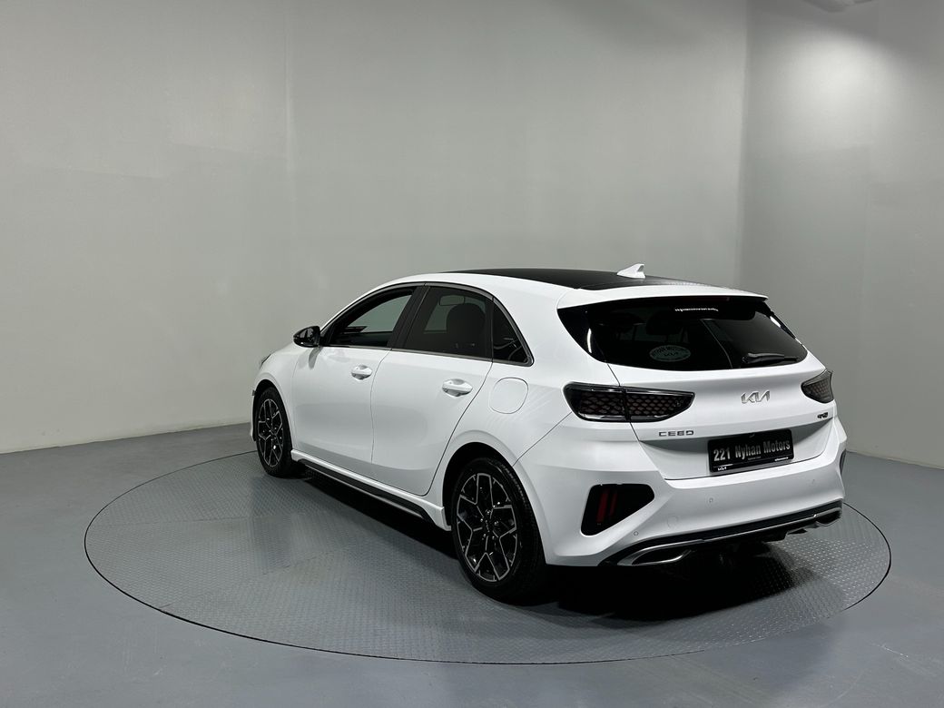2022 Kia Ceed