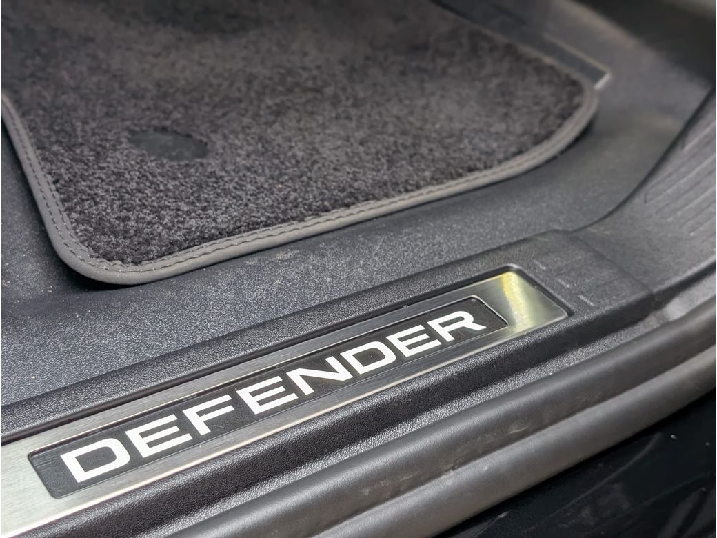 2025 Land Rover Defender