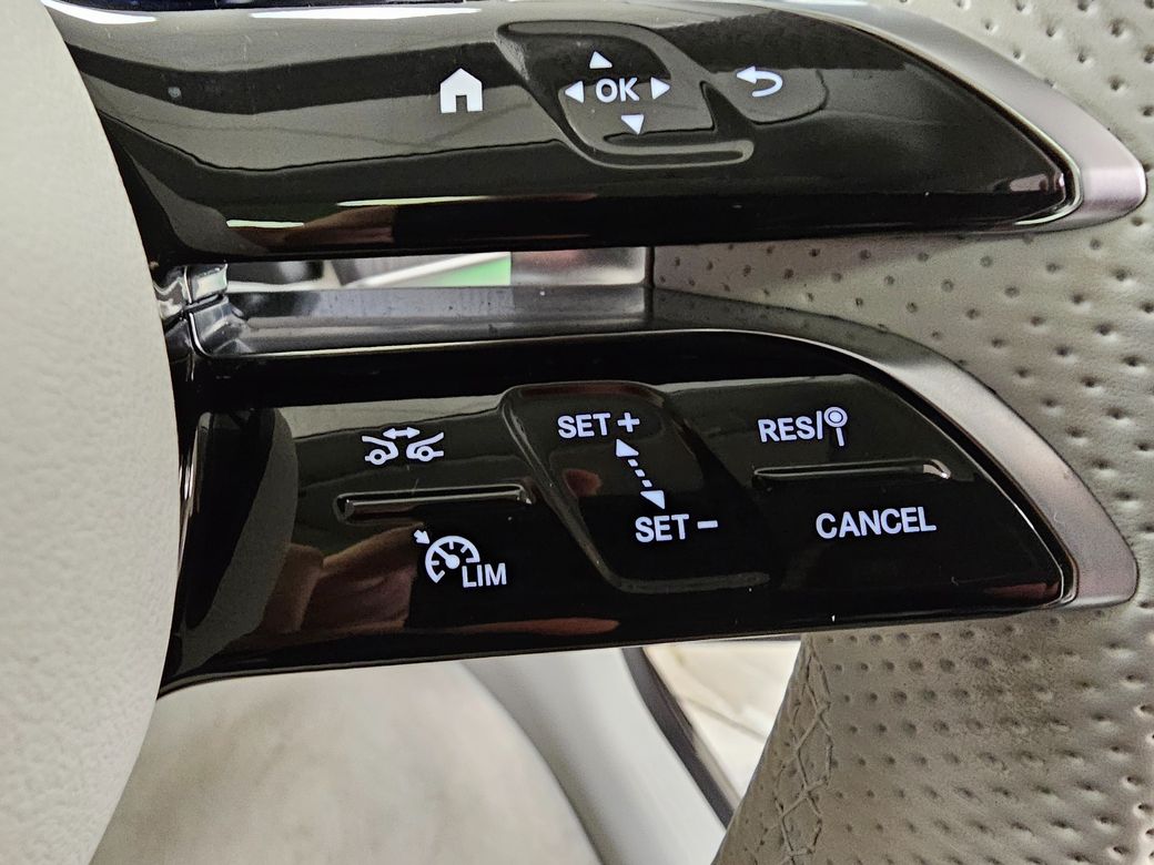 2024 Mercedes-Benz EQS