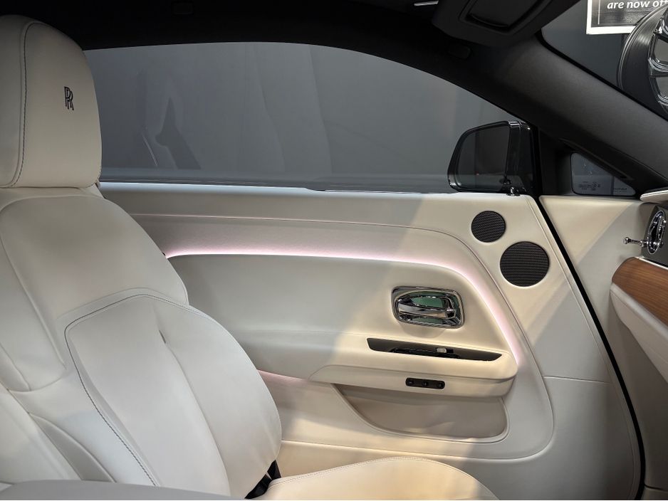 2024 Rolls-Royce Phantom