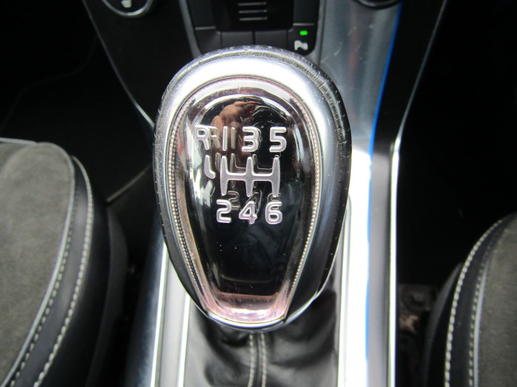 2013 Volvo V40