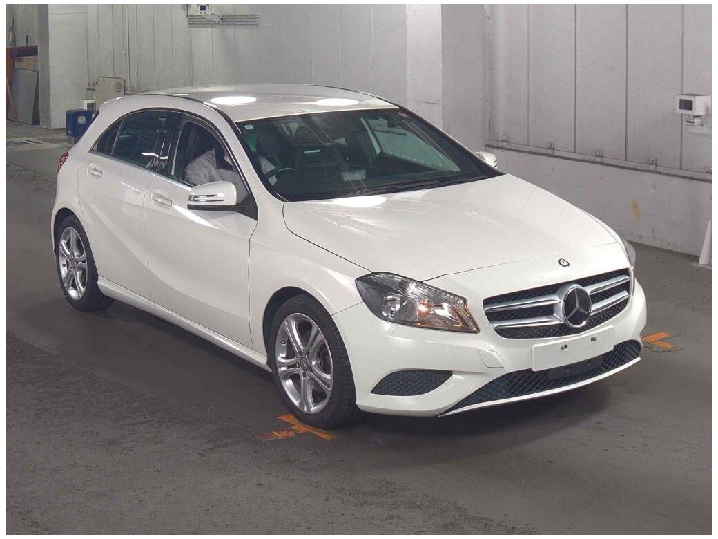 2014 Mercedes-Benz A 180