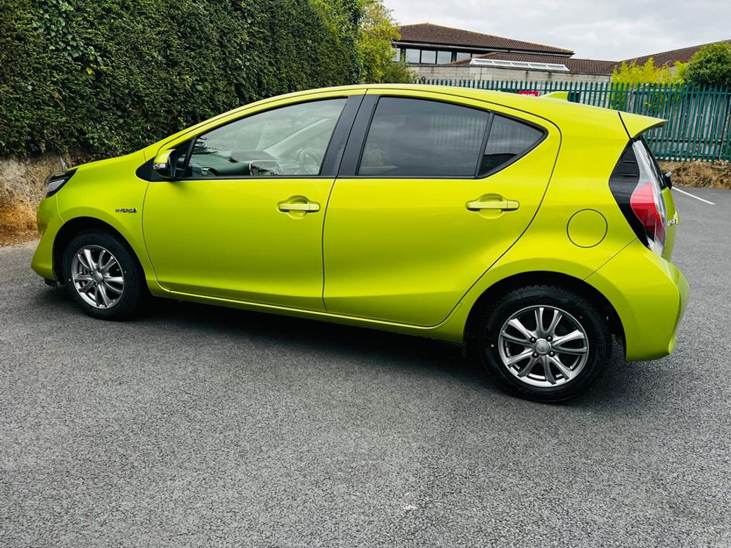 2017 Toyota Aqua