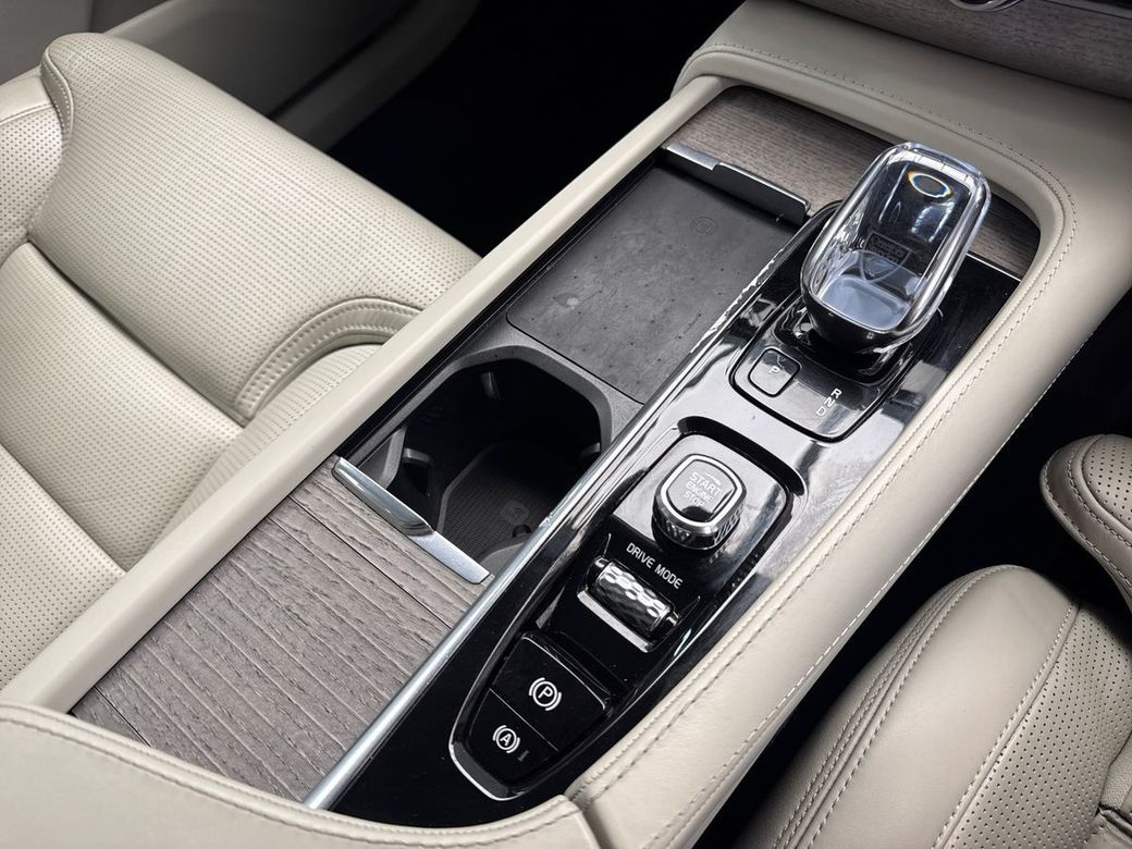2021 Volvo XC90