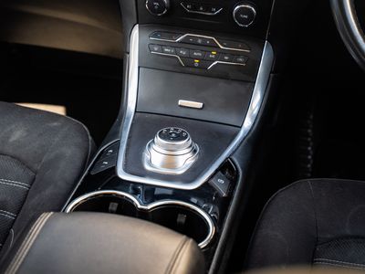 2021 Ford Galaxy
