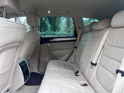 2016 Volkswagen Touareg