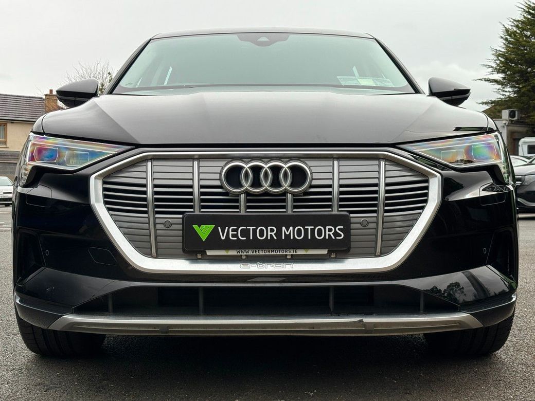 2022 Audi e-tron