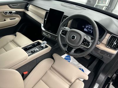 2025 Volvo XC90