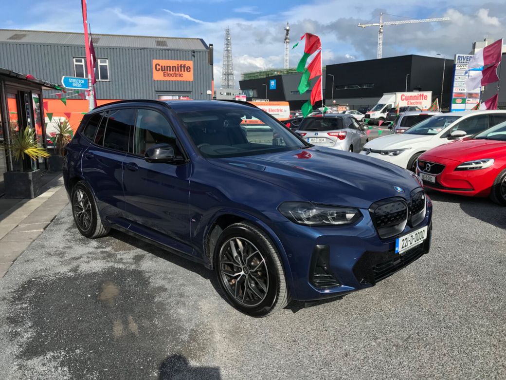 2022 BMW iX3