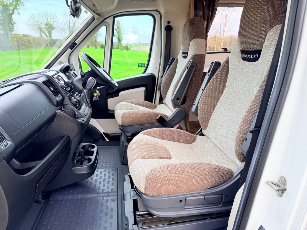 2016 SWIFT  SWIFT ESCAPE 663 LOW PROFILE AUTO 4 BERTH 