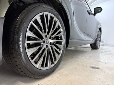 2023 Lexus RX450h+