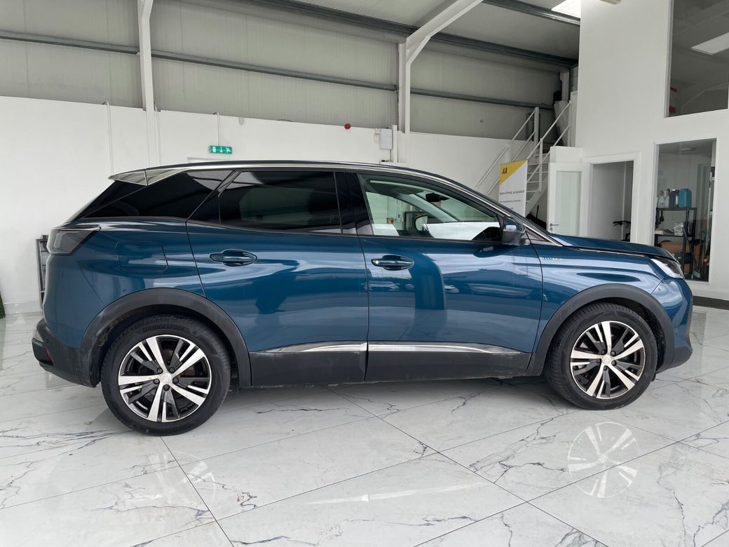 2021 Peugeot 3008