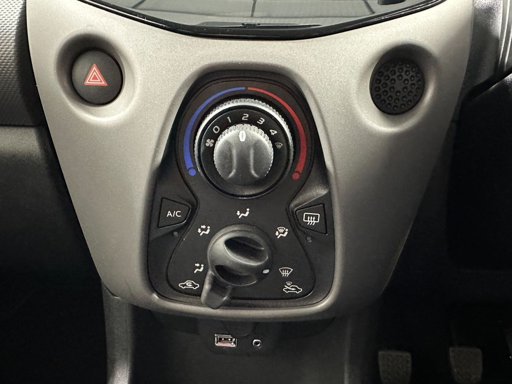 2021 Peugeot 108