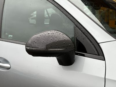 2025 Mercedes-Benz GLC Class