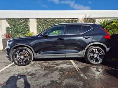 2021 Volvo XC40