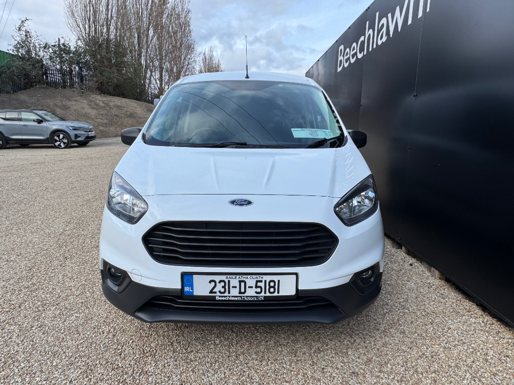 2023 Ford Transit Courier