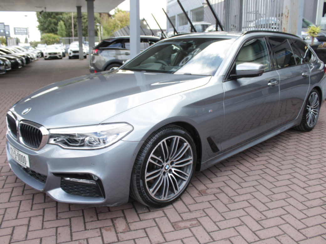 2017 BMW 523