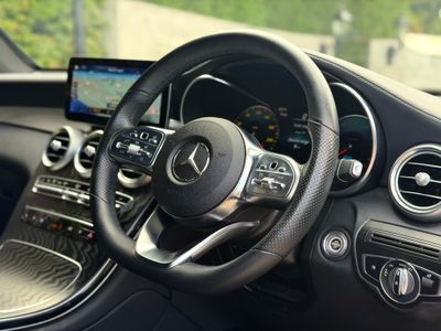 2022 Mercedes-Benz GLC Class