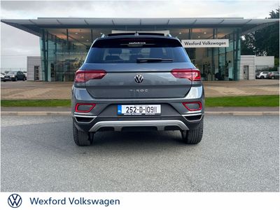 2025 Volkswagen T-Roc