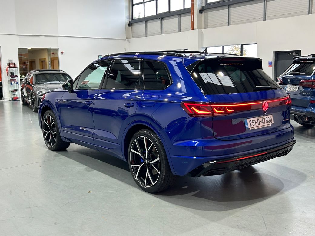 2025 Volkswagen Touareg