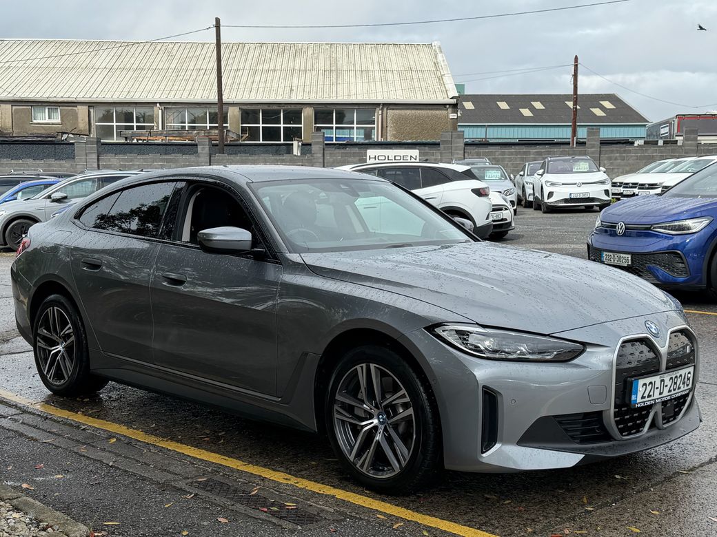 2022 BMW i4