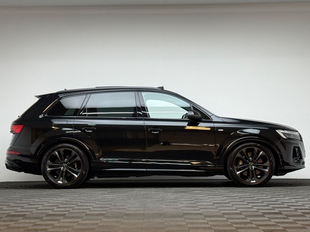 2025 Audi Q7