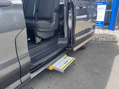 2026 Ford Tourneo Custom