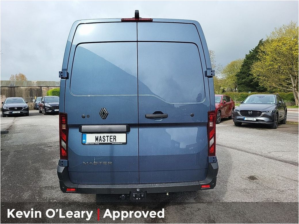 2026 Renault Master