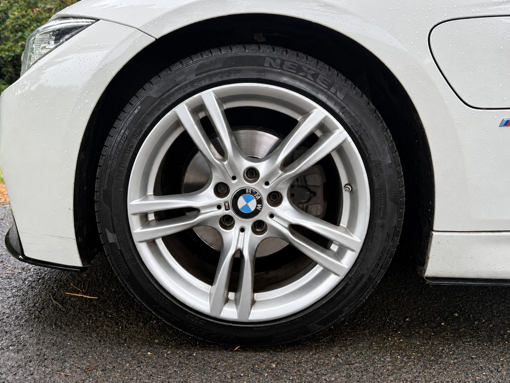 2018 BMW 330