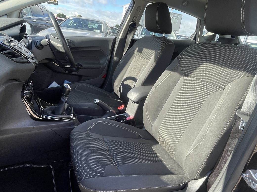 2016 Ford Fiesta