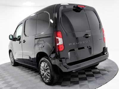 2026 Peugeot Partner