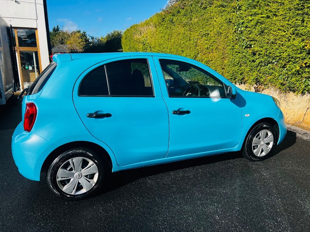 2022 Nissan March