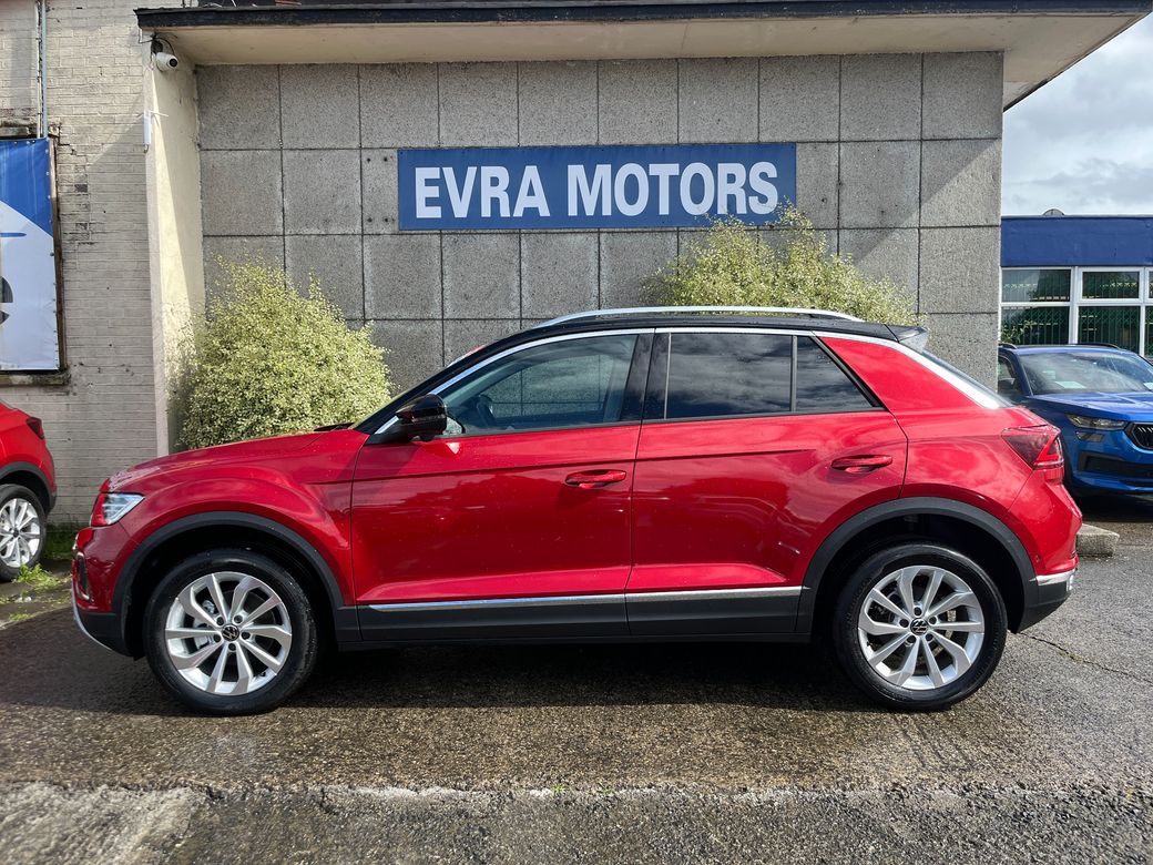 2025 Volkswagen T-Roc