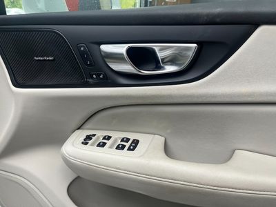 2020 Volvo V60
